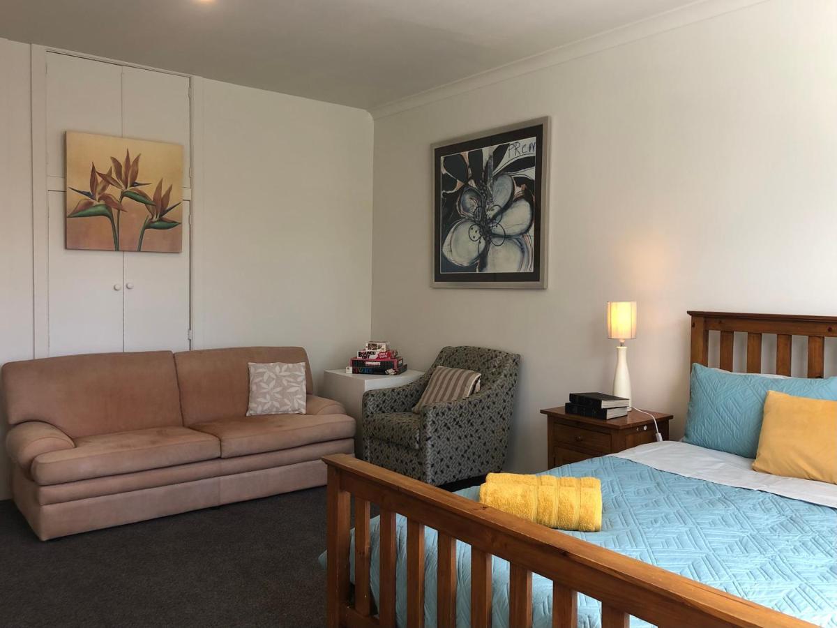 Cosy Studio Perfect For A Couple At Historic Town Raetihi Exterior foto
